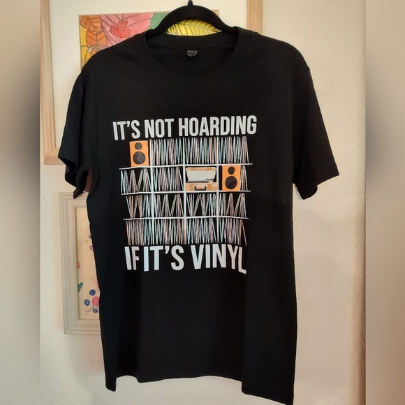 Black Graphic T-Shirt with Vinyl Design It's Not Hoarding If It's Vinyl ⏺️ - Picture 1 of 5